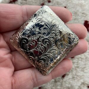 Vintage Etched Silver Tone Brooch